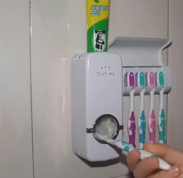 Dispenser Odol Pasta Gigi Dan Termasuk Tempat Sikat Gigi 