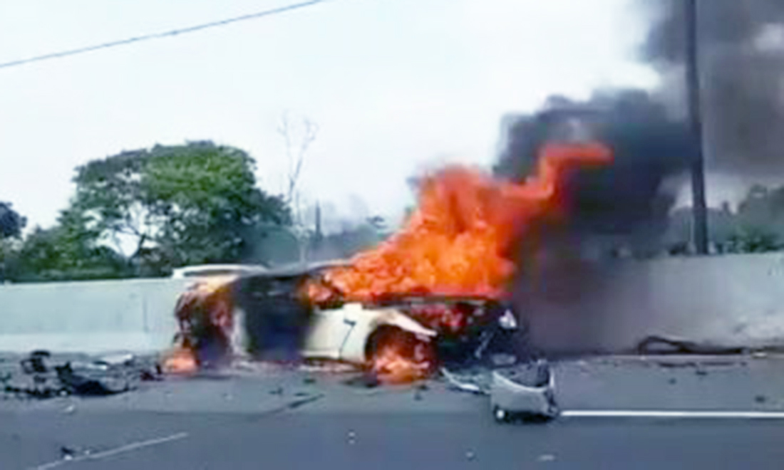 Wakil Jaksa Agung Meninggal karena Kecelakaan, Mobilnya Terbakar Menabrak Pembatas Jalan
